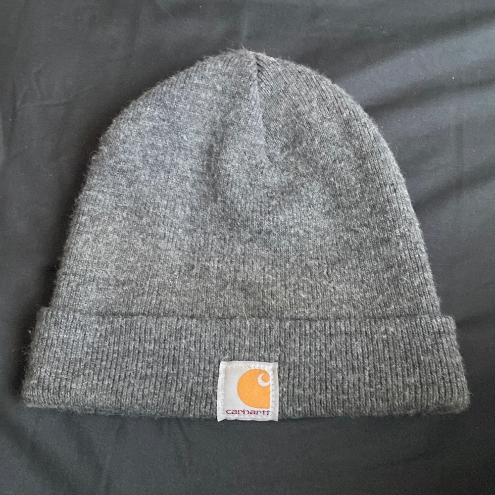 Carhartt dark grey beanie